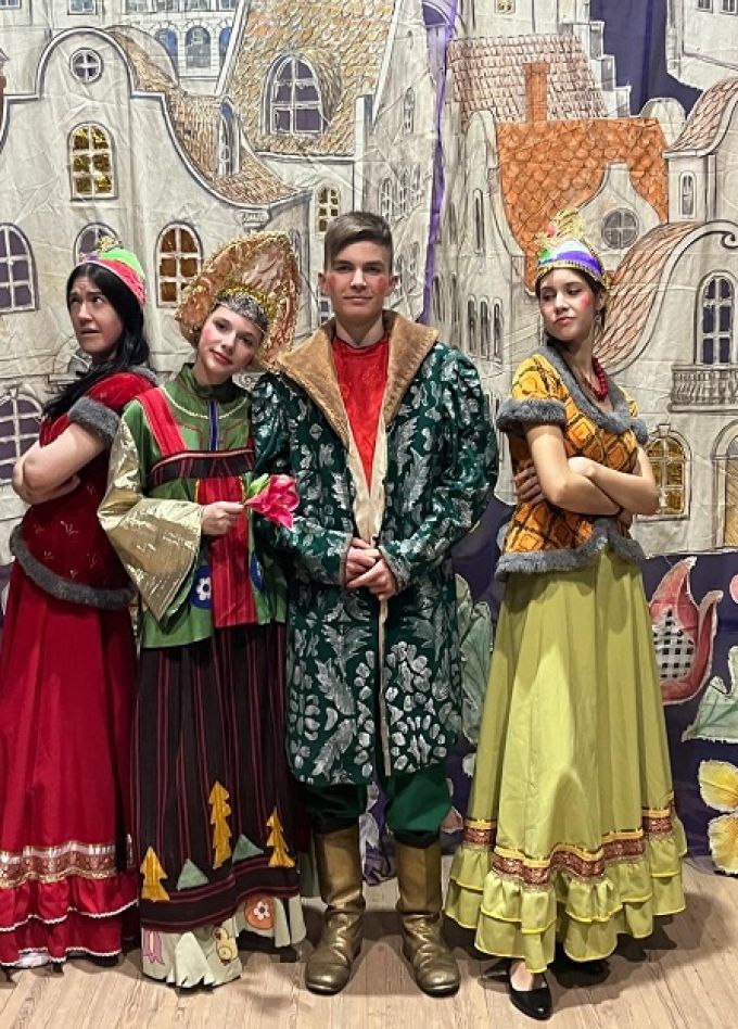 Аленький цветочек