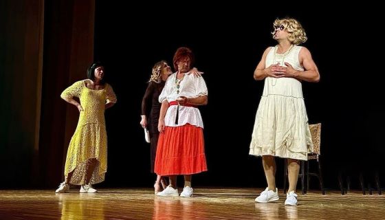 Спектакль «Женское счастье, или В шоу только мужчины»