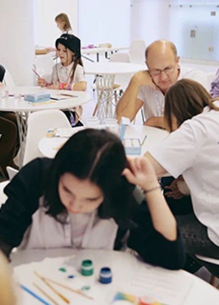 Арт Терапия. Путешествие линии чувств. Музейное занятие