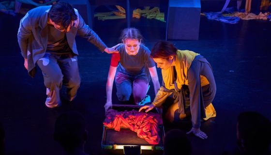 Спектакль «Пока мы здесь»