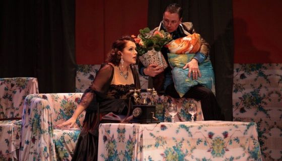 Спектакль «Идеальная жена»